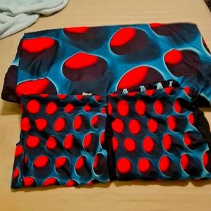 King/ cal king duvet w 2 pillow cases